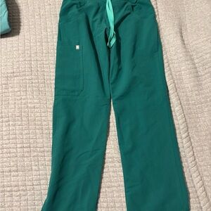 Figs Woman’s Scrub Pants